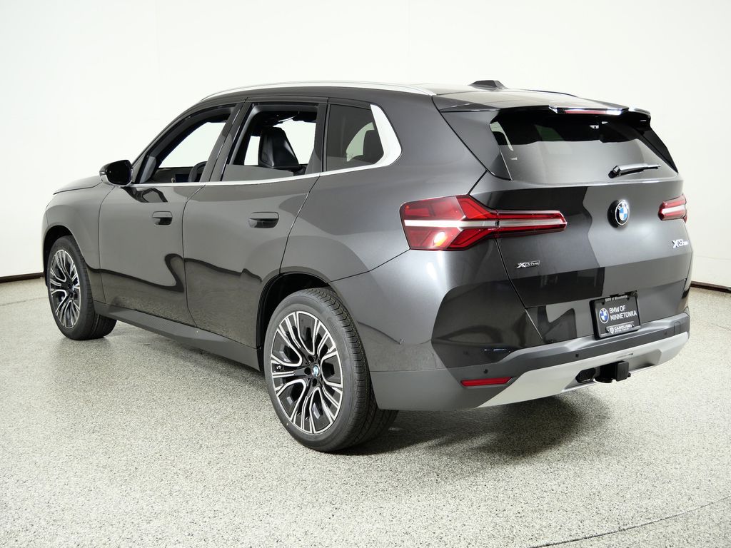 Thumbnail: 2025 BMW X3 - 14