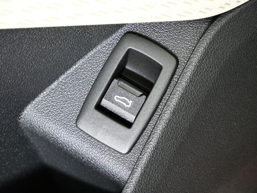 Thumbnail: 2026 BMW X1 - 35