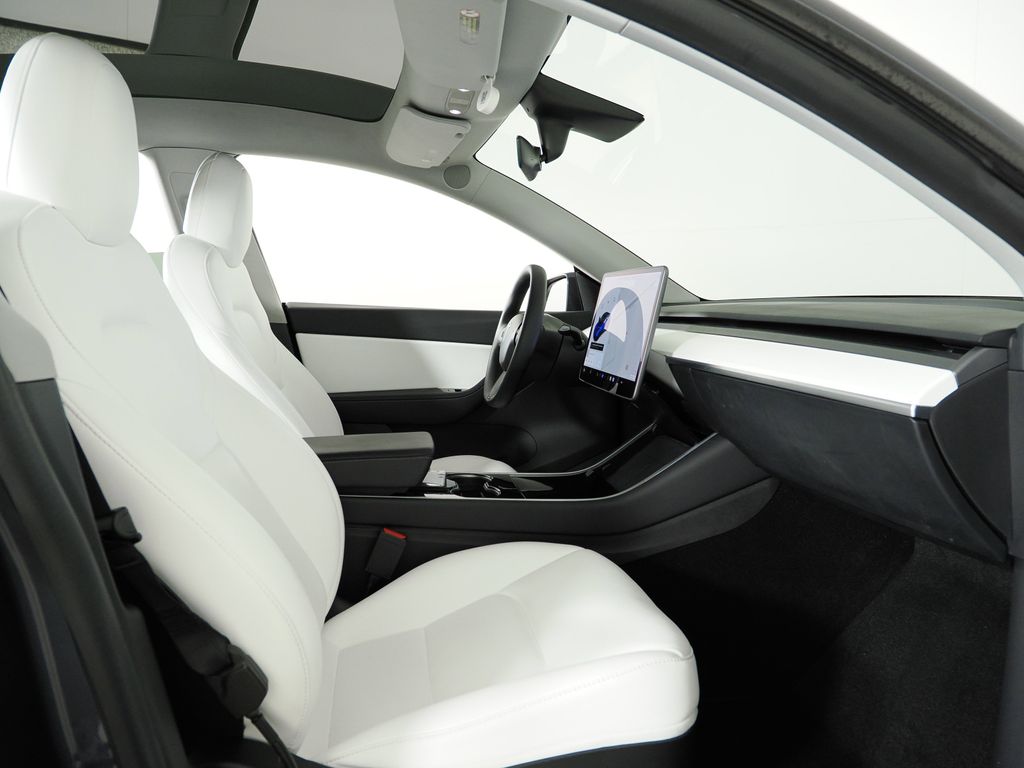 Thumbnail: 2020 Tesla Model Y - 19