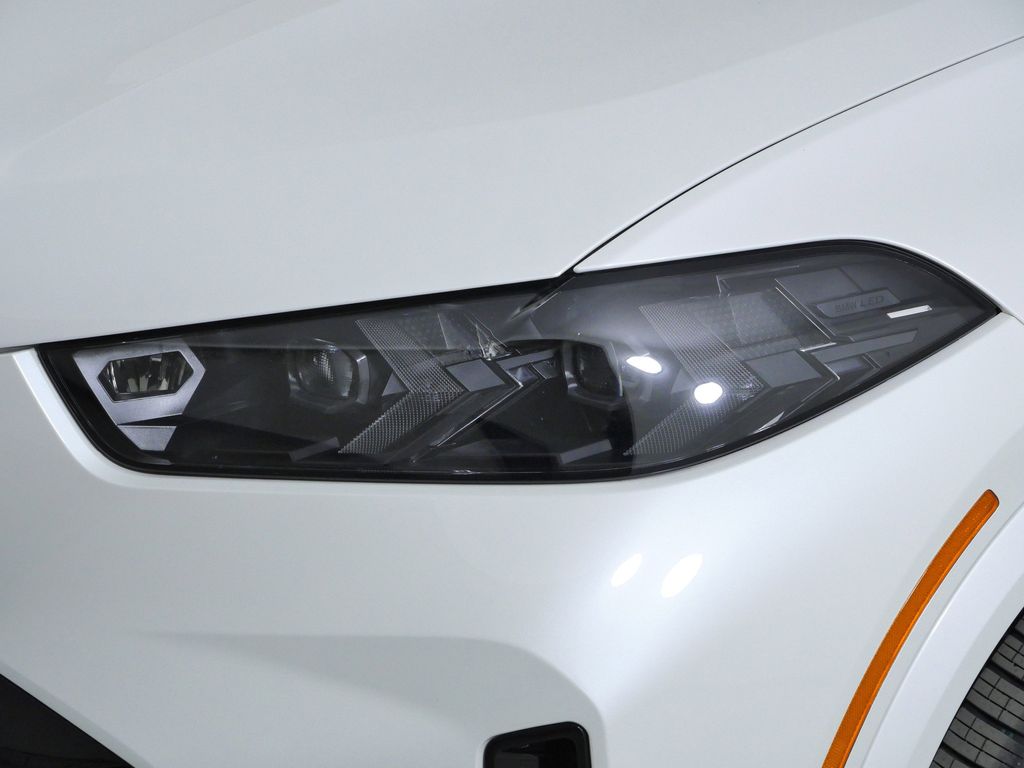 Thumbnail: 2025 BMW X5 - 4