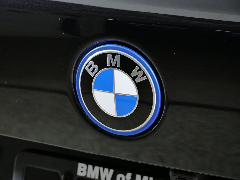 Thumbnail: 2026 BMW X5 - 11