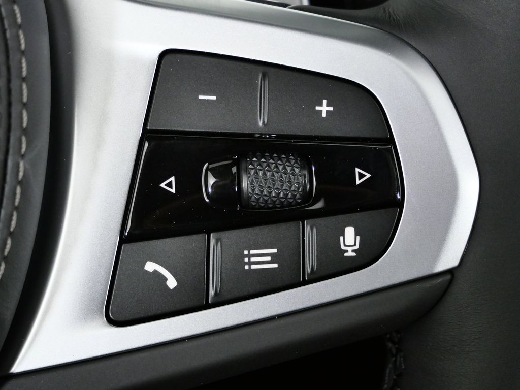 Thumbnail: 2026 BMW X5 - 42