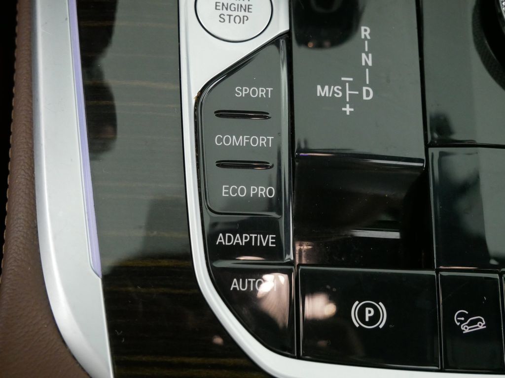 Thumbnail: 2021 BMW X7 - 45