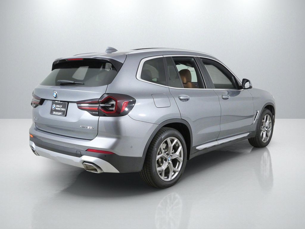 Thumbnail: 2023 BMW X3 - 9