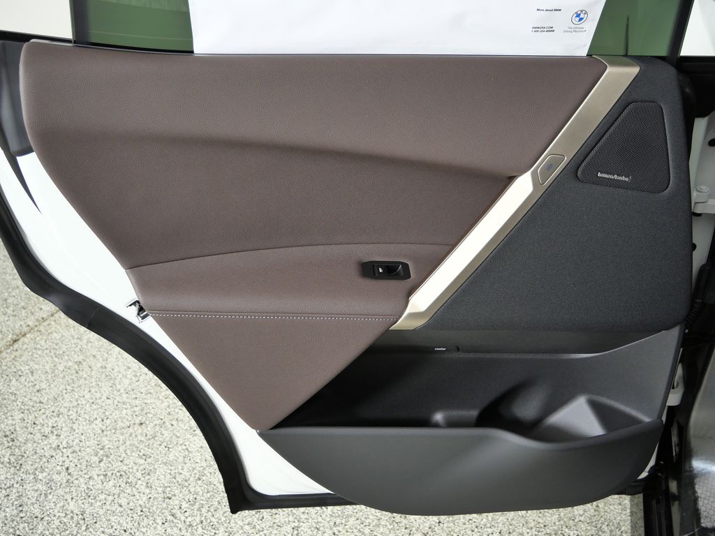 Thumbnail: 2026 BMW iX - 29