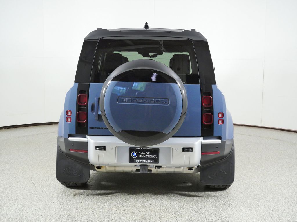 Thumbnail: 2024 Land Rover Defender - 10