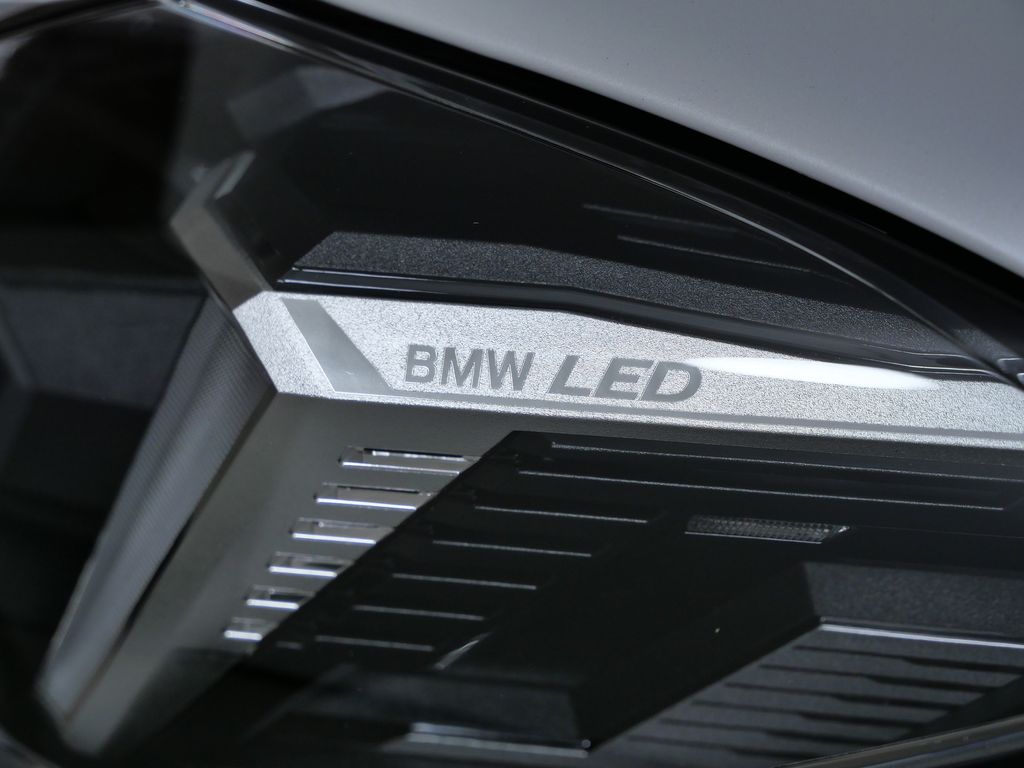 Thumbnail: 2025 BMW i4 - 4