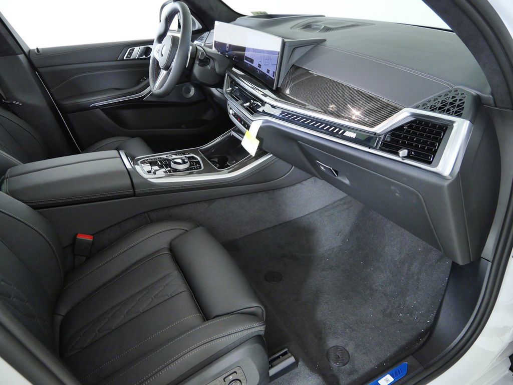 Thumbnail: 2026 BMW X5 - 19