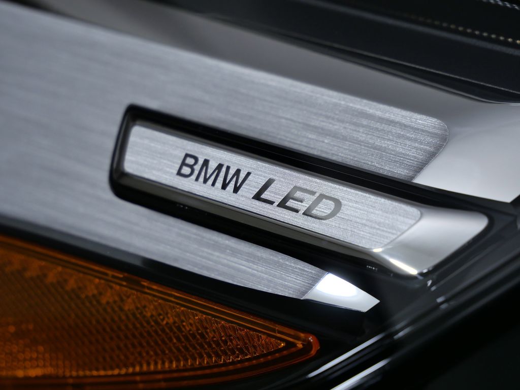 Thumbnail: 2026 BMW X1 - 4