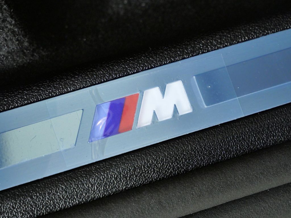 Thumbnail: 2026 BMW X5 - 23