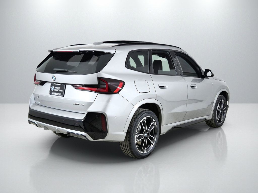 Thumbnail: 2026 BMW X1 - 9