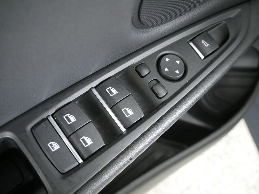 Thumbnail: 2015 BMW X5 - 33