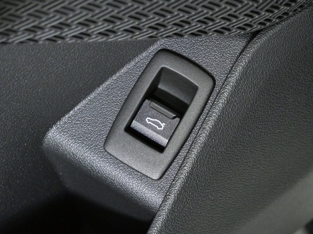 Thumbnail: 2026 BMW X1 - 37