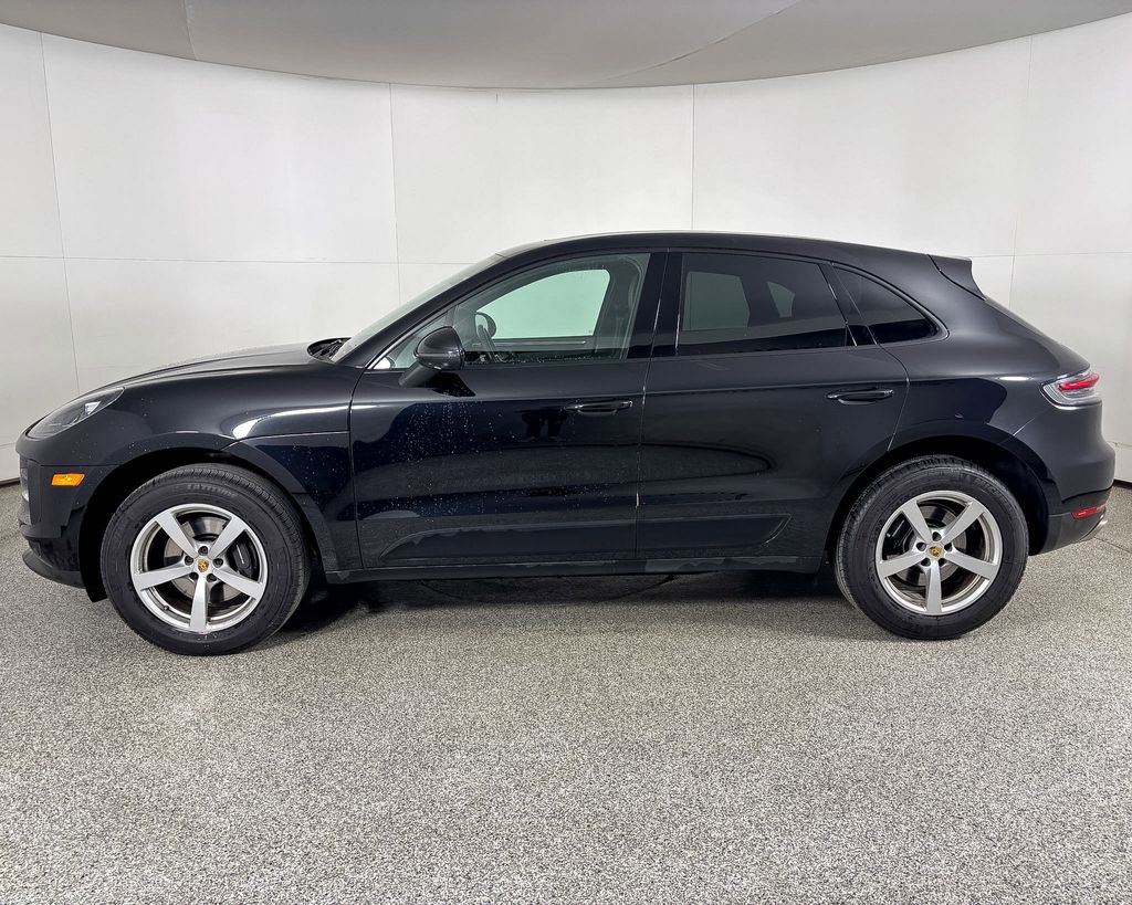 Thumbnail: 2019 Porsche Macan - 6