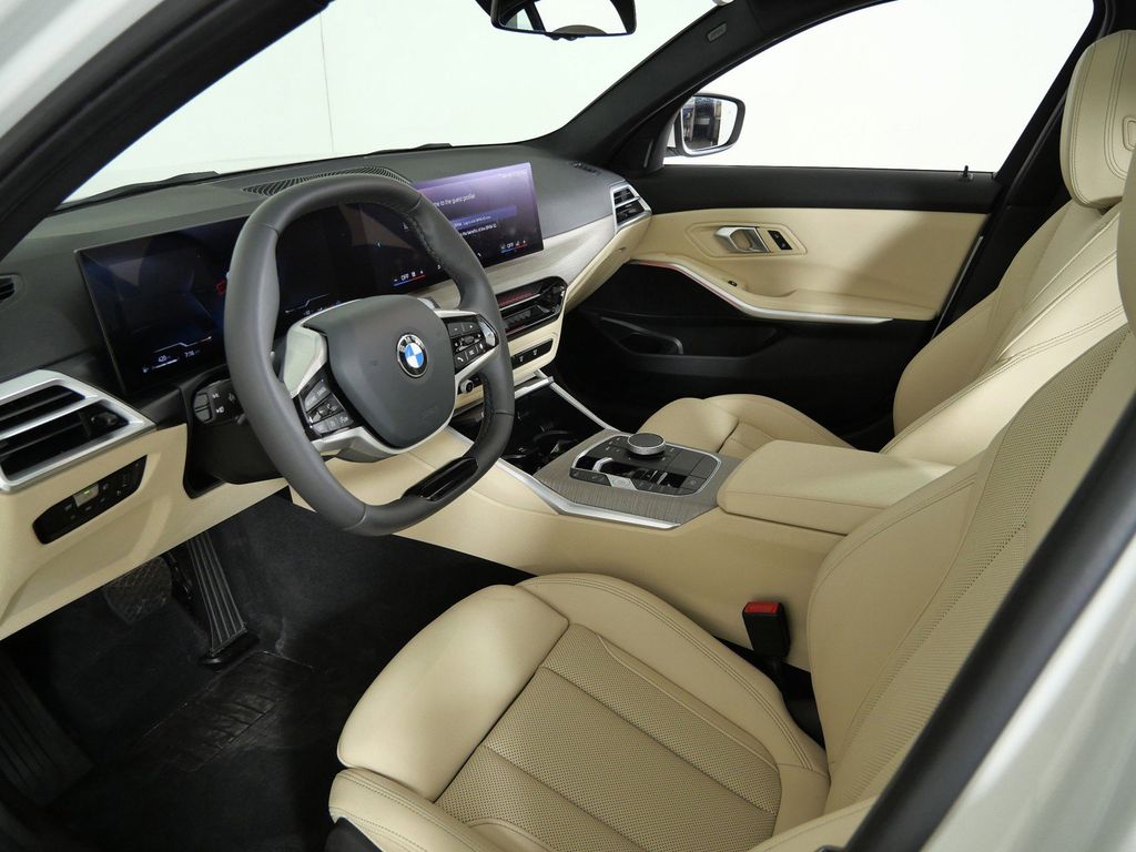 Thumbnail: 2025 BMW 3 Series - 36