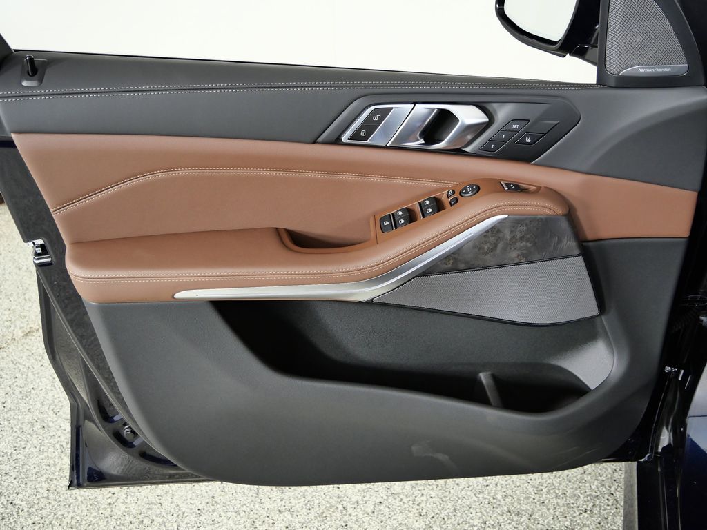 Thumbnail: 2026 BMW X5 - 34