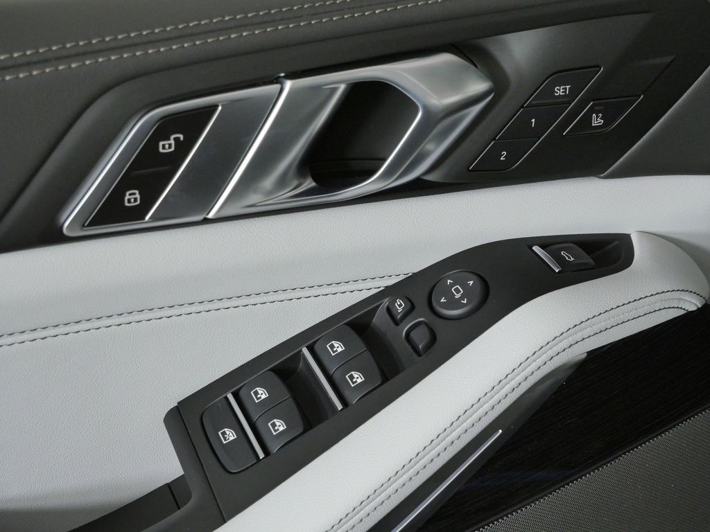 Thumbnail: 2026 BMW X5 - 37