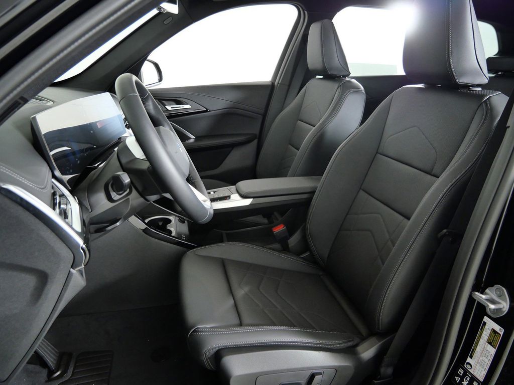 Thumbnail: 2026 BMW X1 - 33