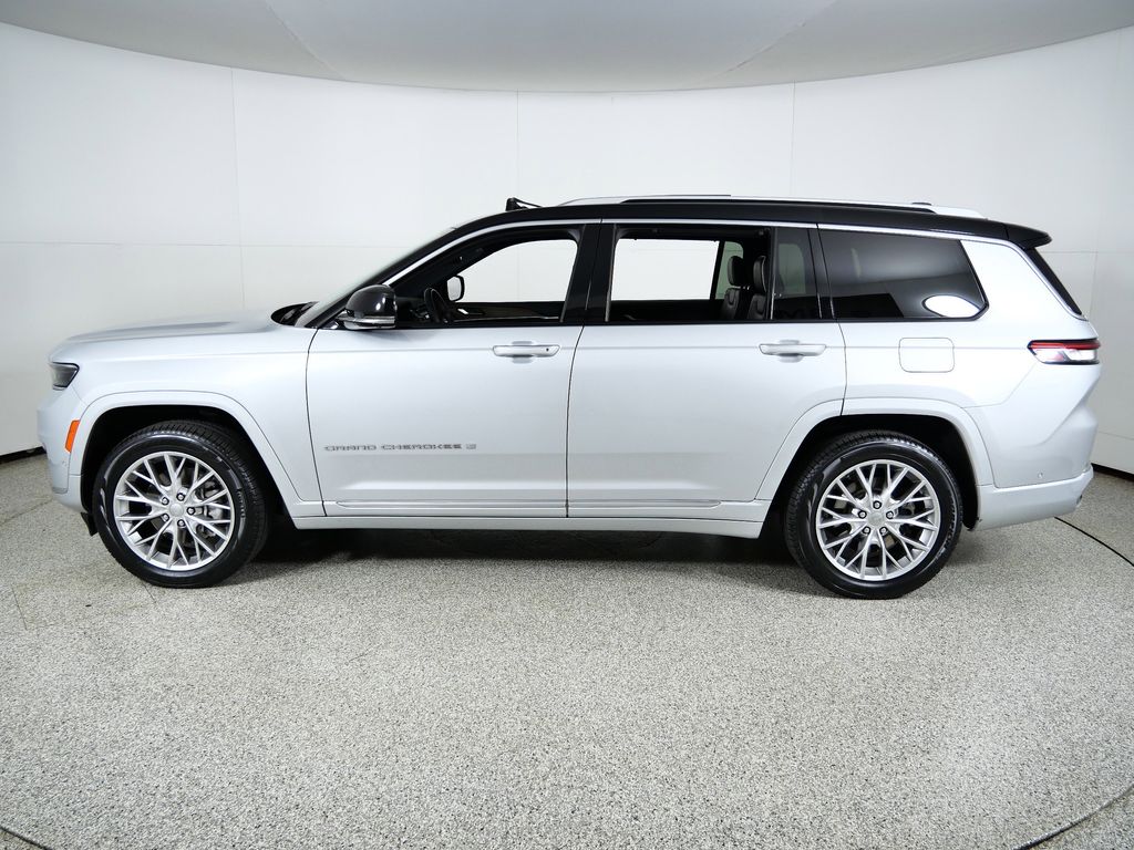 Thumbnail: 2023 Jeep Grand Cherokee L - 16