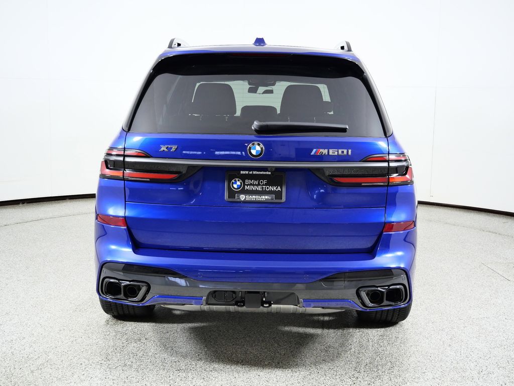 Thumbnail: 2026 BMW X7 - 10