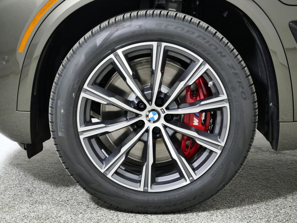 Thumbnail: 2026 BMW X5 - 17