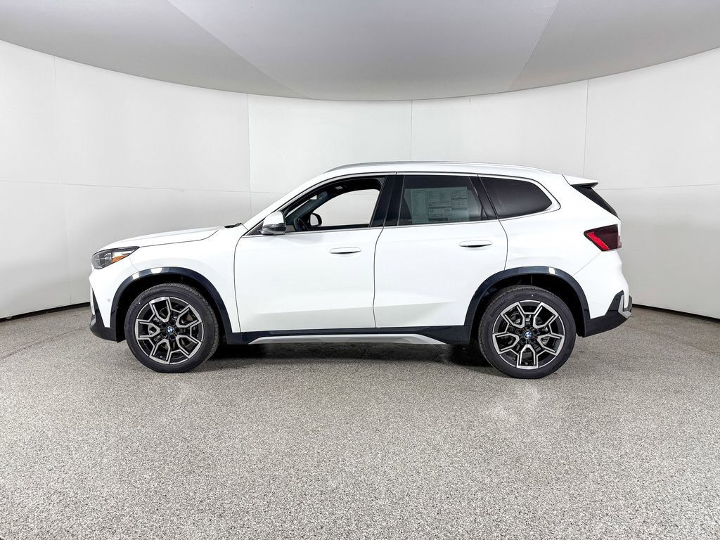 Thumbnail: 2025 BMW X1 - 12