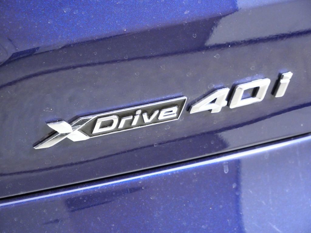 Thumbnail: 2026 BMW X5 - 14