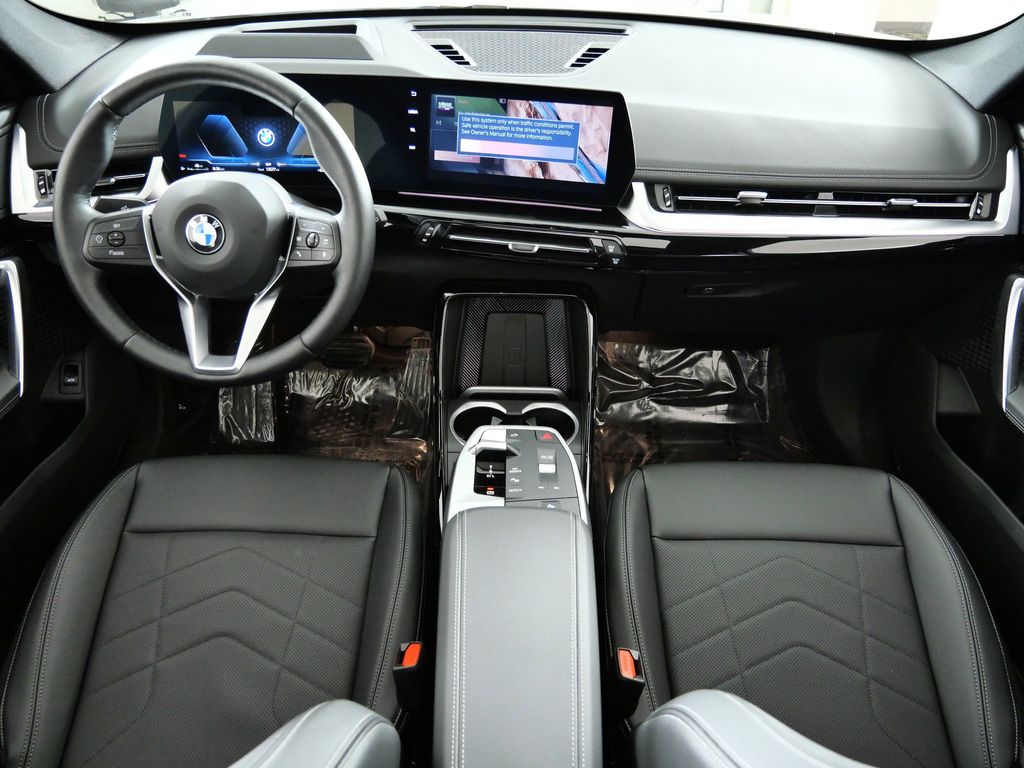 Thumbnail: 2025 BMW X1 - 6