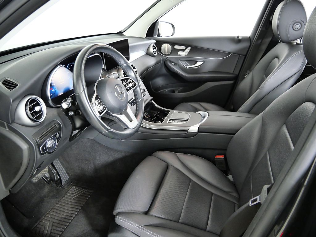 Thumbnail: 2021 Mercedes-Benz GLC - 34