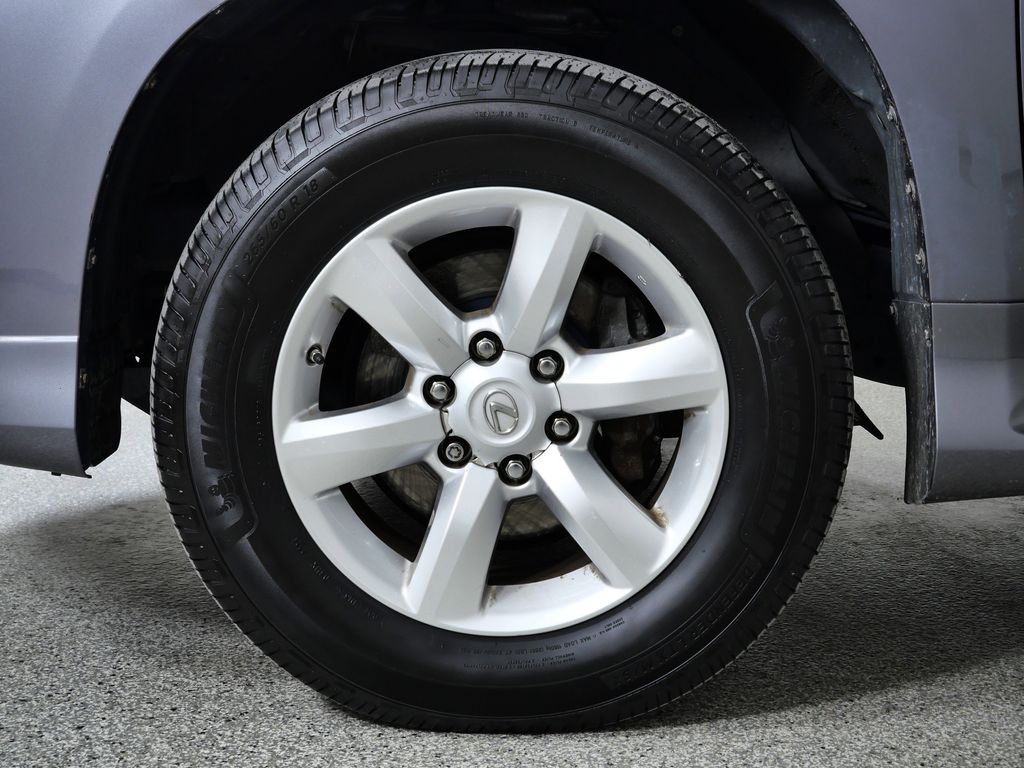 Thumbnail: 2018 Lexus GX - 16