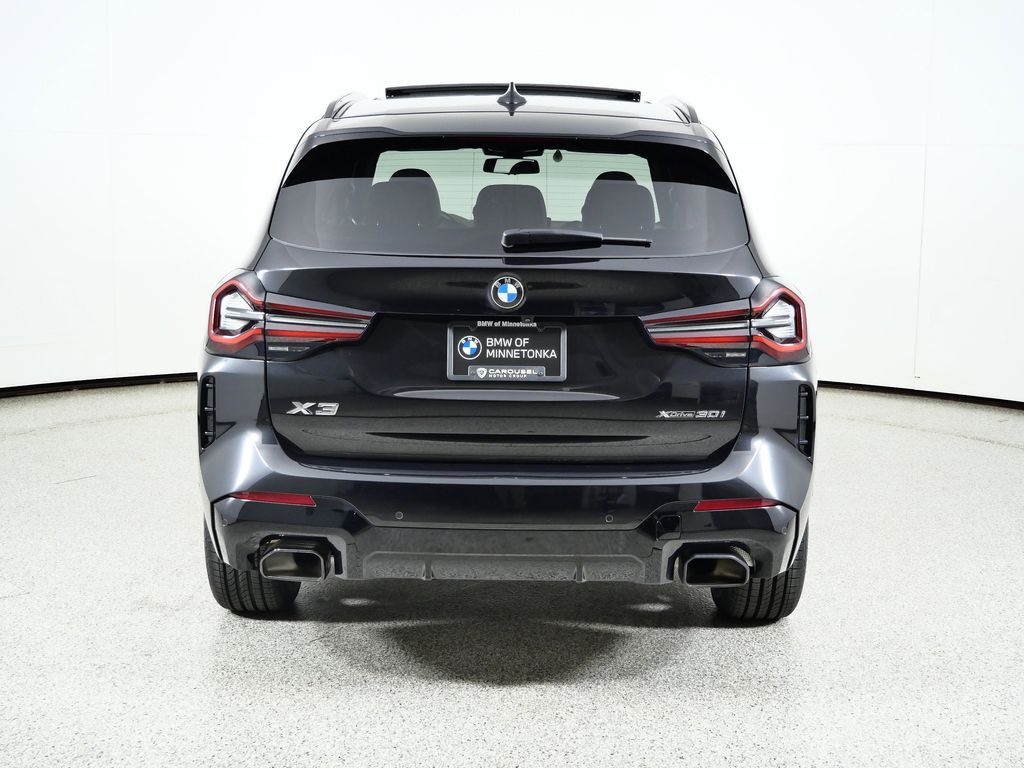 Thumbnail: 2024 BMW X3 - 12