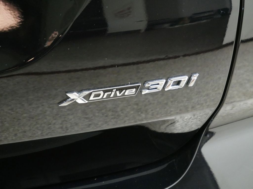 Thumbnail: 2022 BMW X3 - 14
