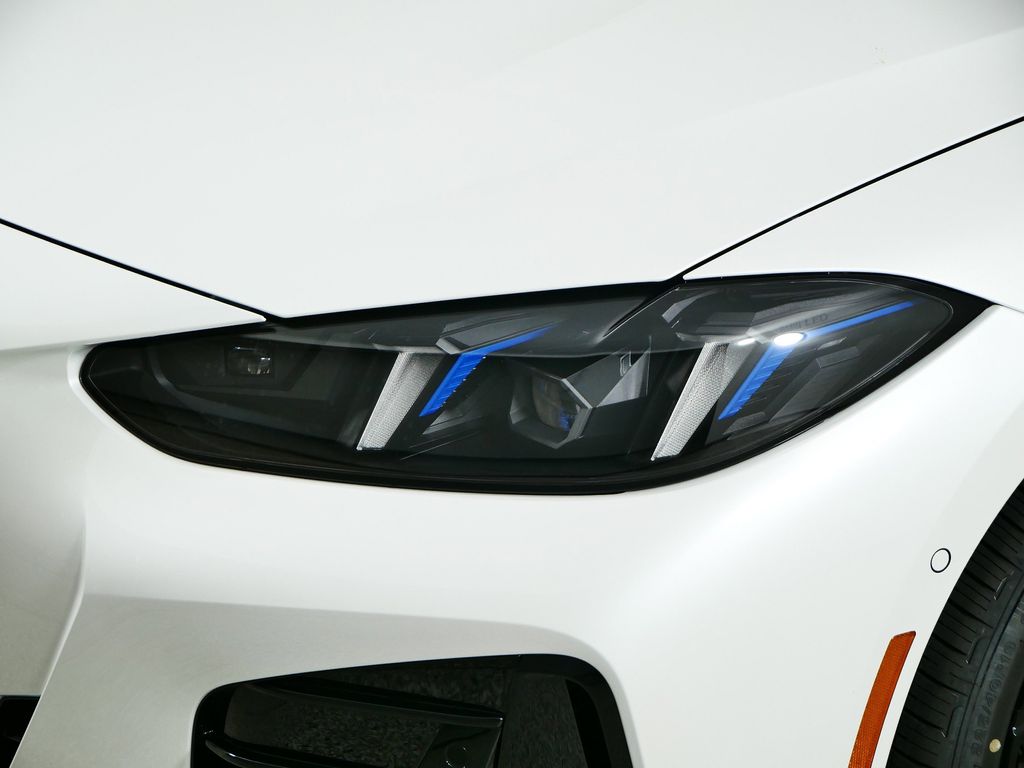 Thumbnail: 2026 BMW 4 Series - 16