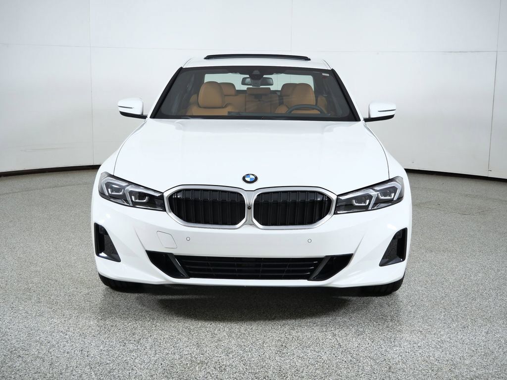 Thumbnail: 2026 BMW 3 Series - 4