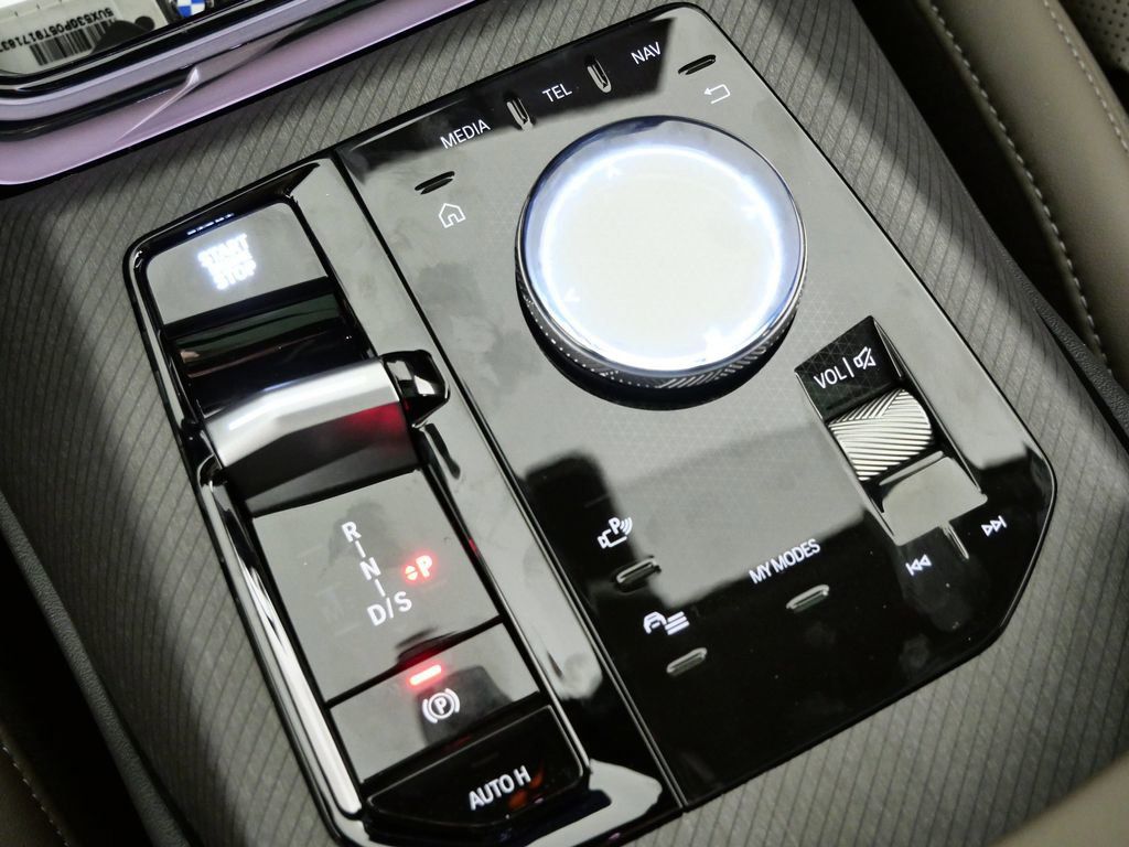 Thumbnail: 2026 BMW X3 - 49