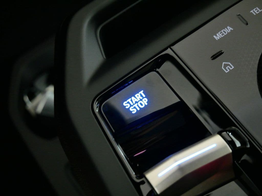 2025 BMW iX xDrive50 49