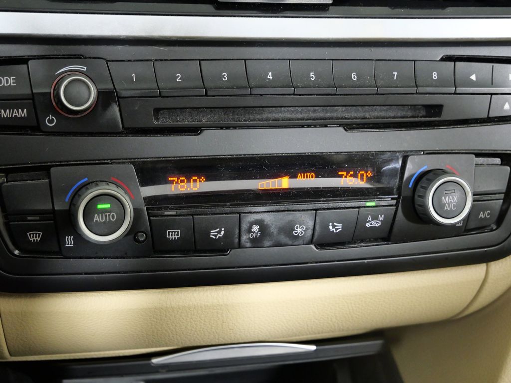 Thumbnail: 2015 BMW 3 Series - 44