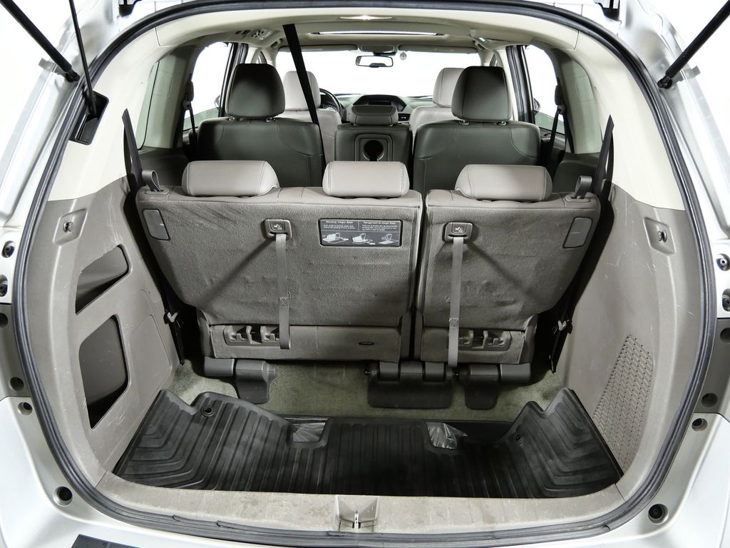Thumbnail: 2014 Honda Odyssey - 28