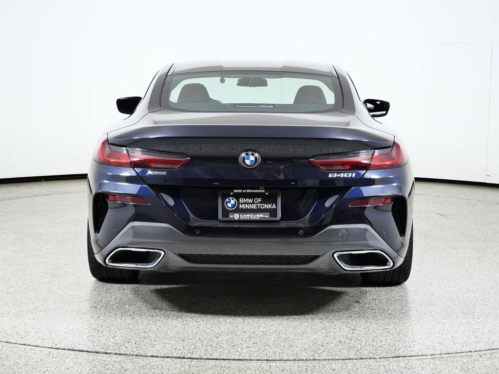 Thumbnail: 2024 BMW 8 Series - 12