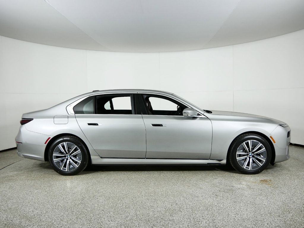 Thumbnail: 2024 BMW i7 - 7