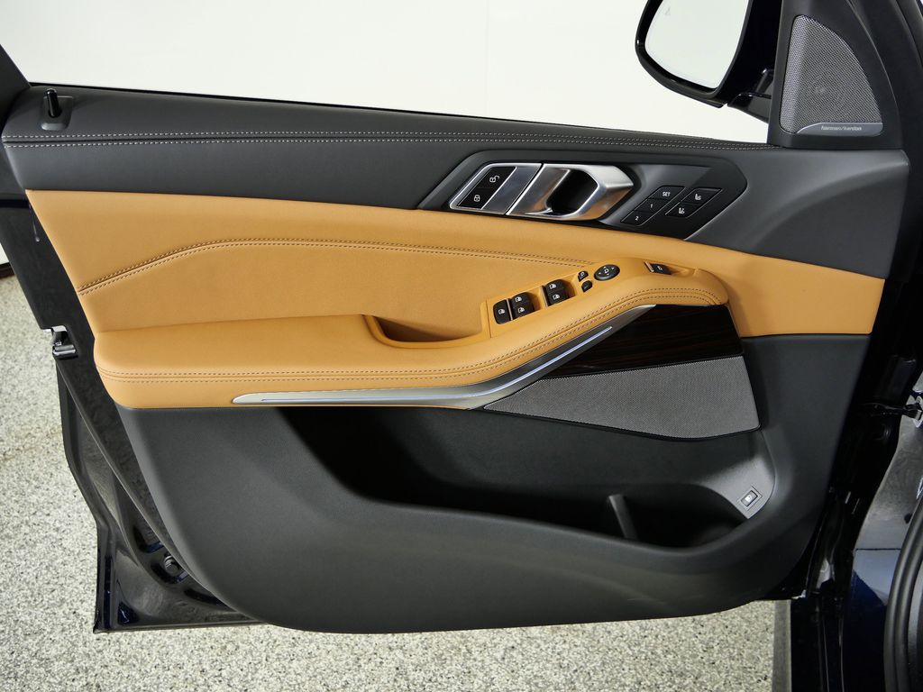 Thumbnail: 2026 BMW X5 - 34