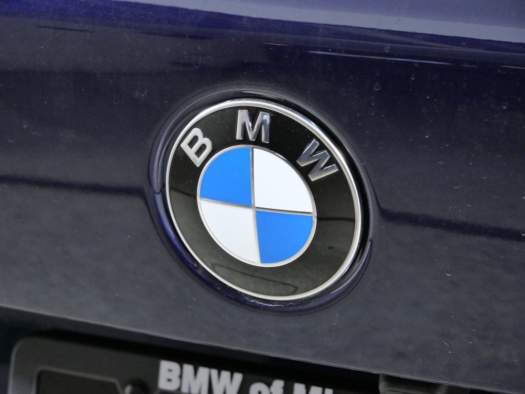 Thumbnail: 2026 BMW X5 - 13