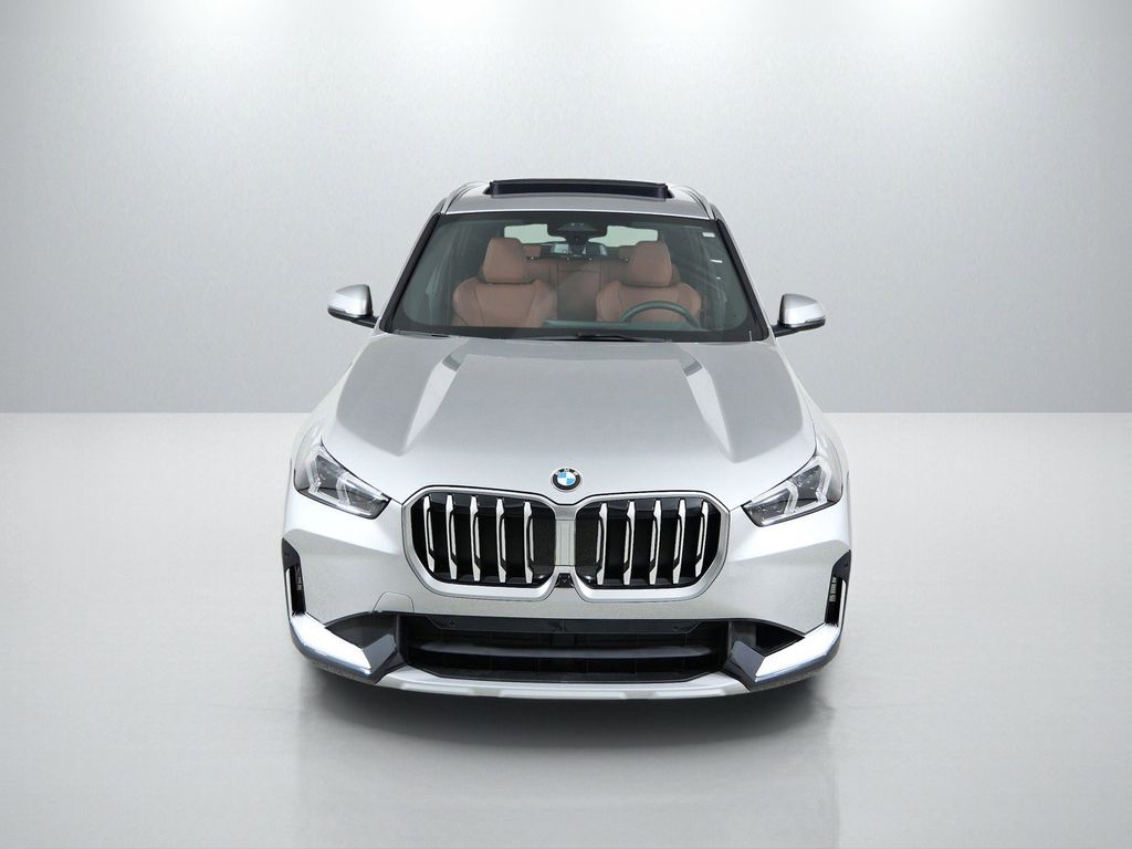 Thumbnail: 2026 BMW X1 - 16