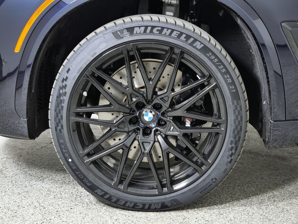 Thumbnail: 2026 BMW X5 - 17