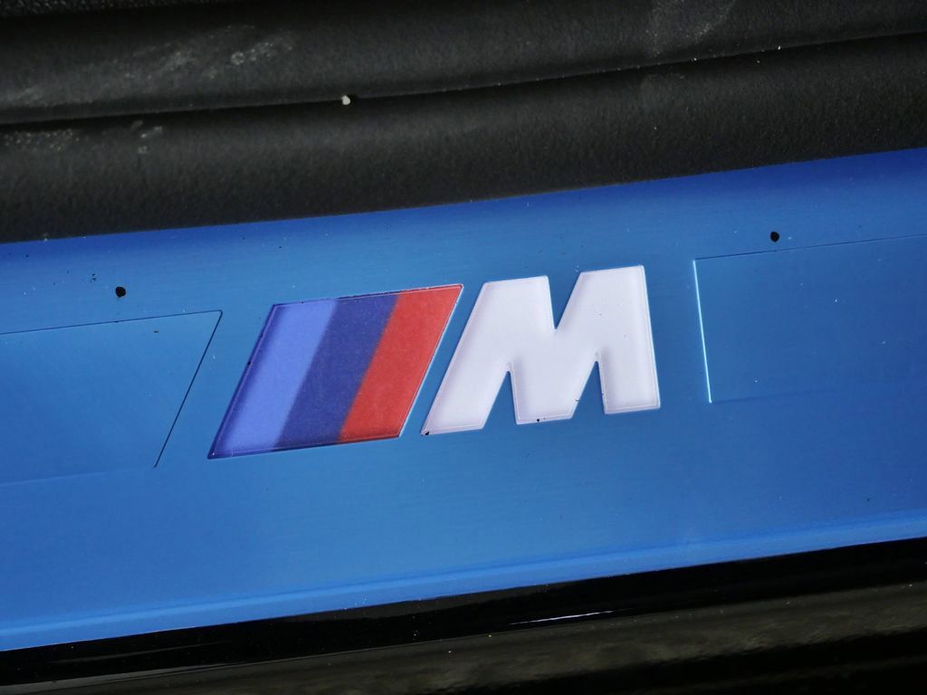 Thumbnail: 2026 BMW 8 Series - 25