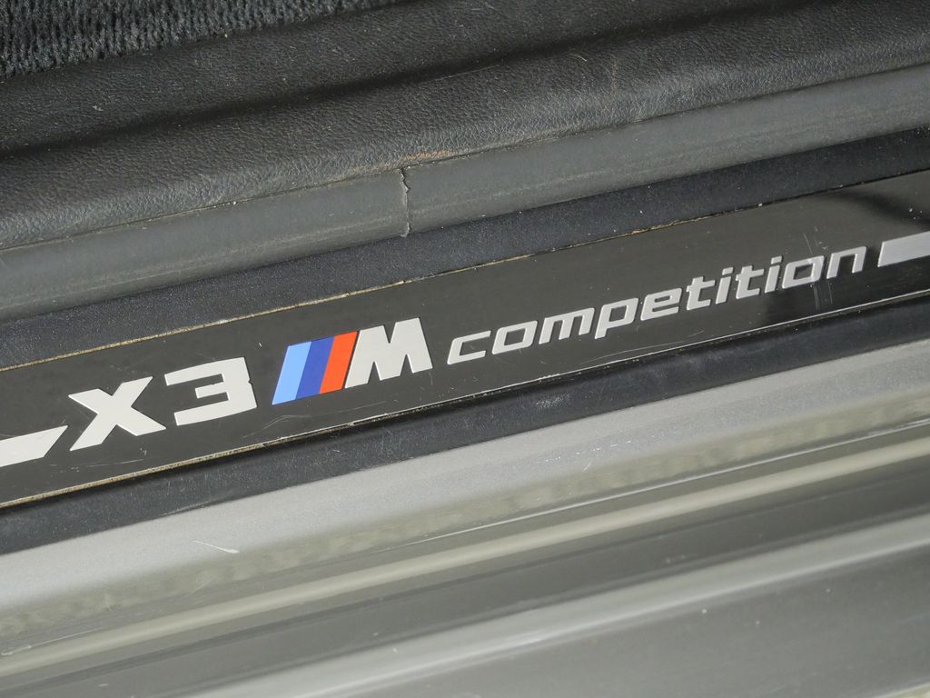 Thumbnail: 2020 BMW X3 - 23