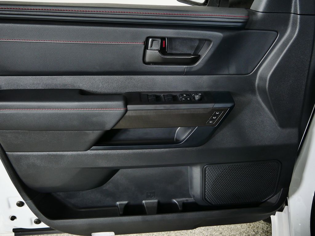 Thumbnail: 2024 Toyota Sequoia - 33