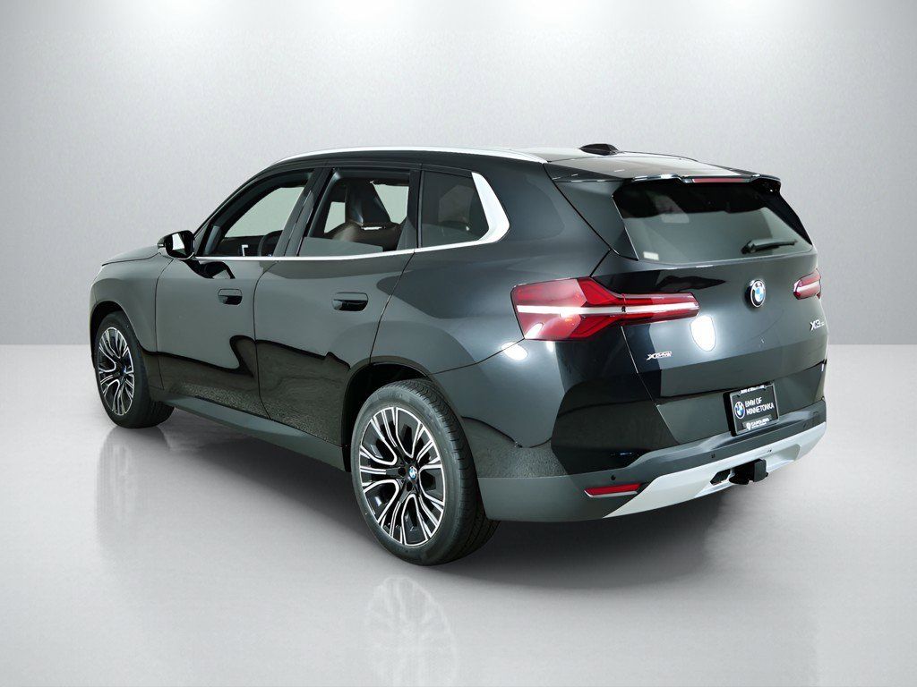 Thumbnail: 2026 BMW X3 - 8
