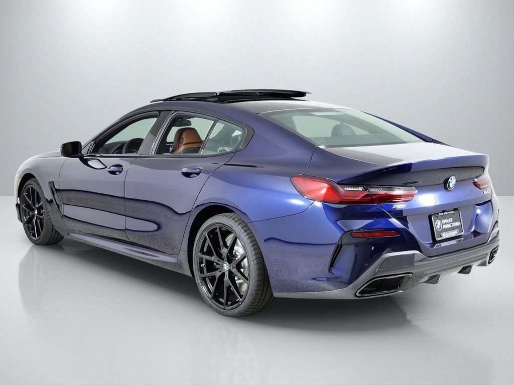 Thumbnail: 2026 BMW 8 Series - 14