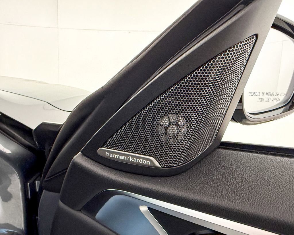 Thumbnail: 2025 BMW i4 - 26